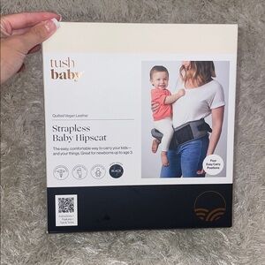 TushBaby Black Strapless Baby Hipseat